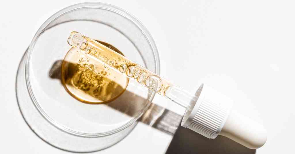 witch hazel in skin care